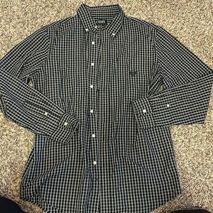 Men’s Chaps Easy Care long sleeve button up. Size Medium.